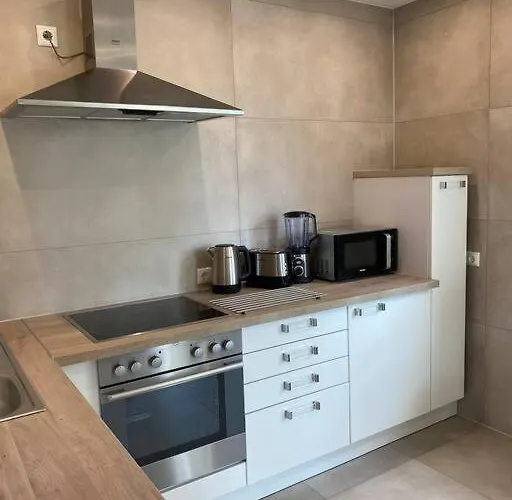 Edles In Mit Balkon Und Freisitz, Pkw-stellplatz Appartamento *